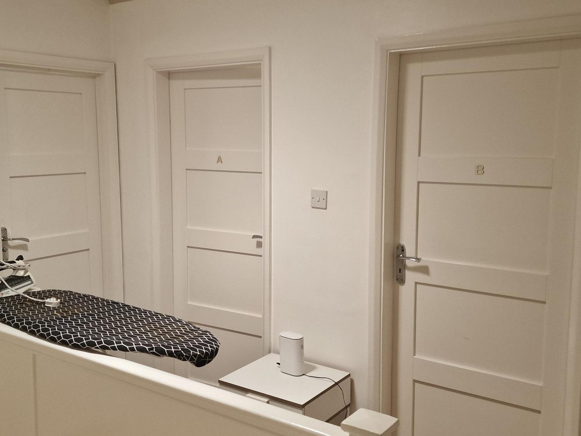 D Elmdon Homestay Shared 4 Bedrooms Birmingham Eksteriør bilde
